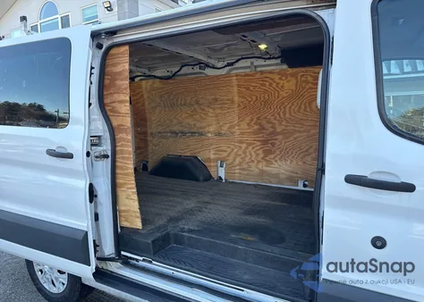 2017 Ford Transit-250 из США, поврежденный, VIN 1FTYR1YM7HKA91645